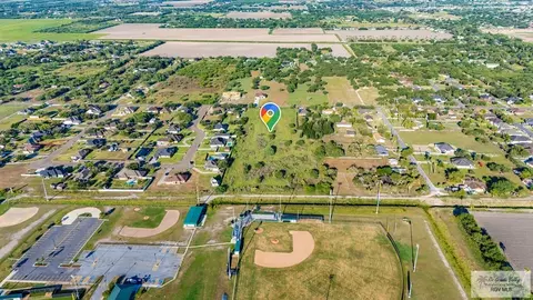 2818 Tucker Rd, Harlingen, TX 78552