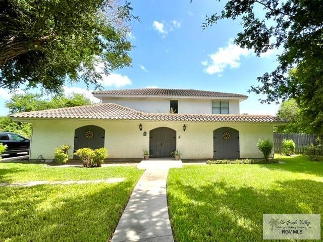 12 Fireside Dr, Brownsville, TX 78526