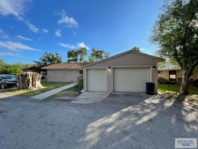 52 Los Mesquites St #52, Brownsville, TX 78520