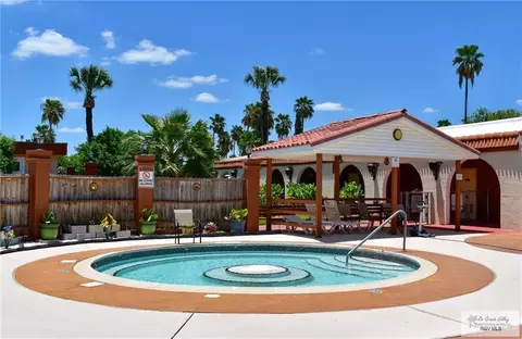 721 Alyssa Dr, Pharr, TX 78577 photo 2
