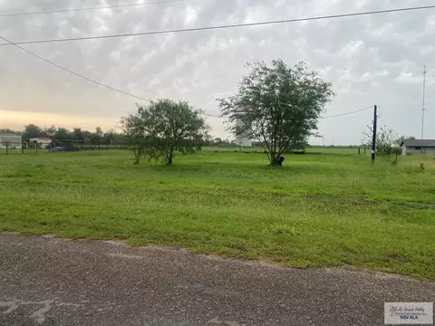 43161 First St, Los Fresnos, TX 78566