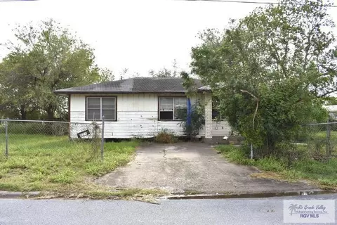 925 Monterrey St, Raymondville, TX 78580