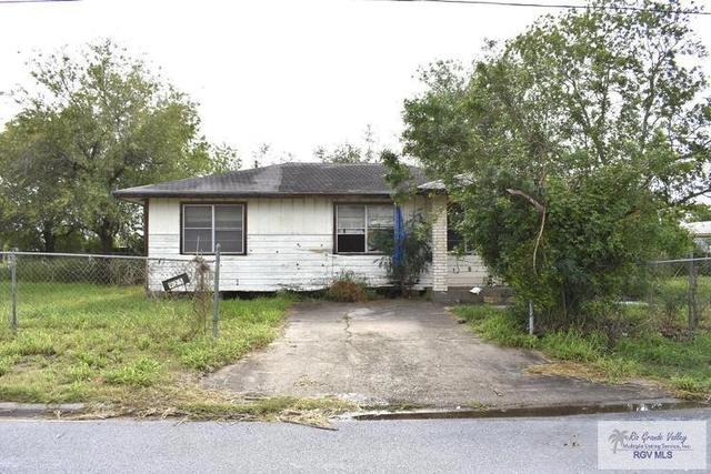 925 Monterrey St, Raymondville, TX 78580