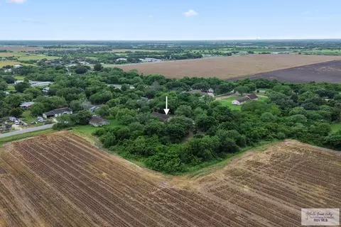 View/Area - 105 N Madeley Ave, Combes, TX 78535 photo 3 of 9