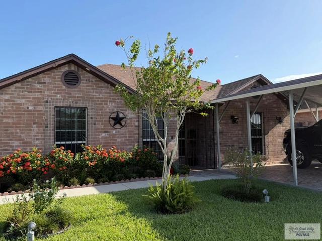 2674 Paris St, Brownsville, TX 78520