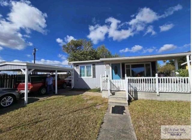 33194 Garfield Ave, Port Isabel, TX 78578