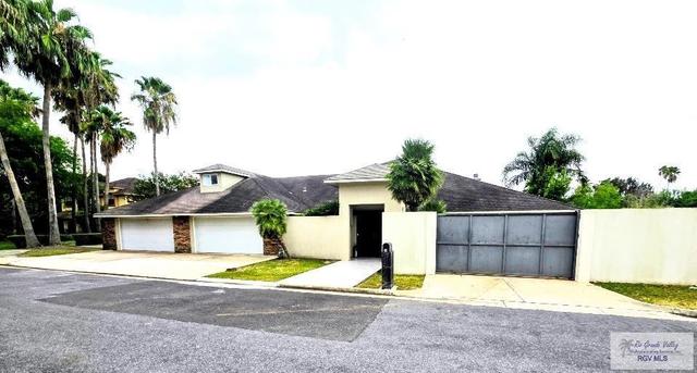 14 Langan St, Brownsville, TX 78521