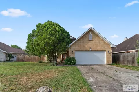 2625 Greenhaven Dr, Brownsville, TX 78521
