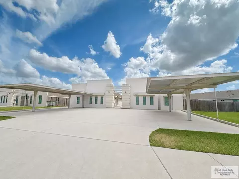 3802 Las Vistas Ln, Weslaco, TX 78596