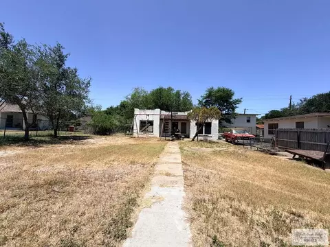 1034 W Saint Charles St, Brownsville, TX 78520