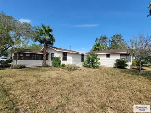 300 W Magnolia Ave, La Feria, TX 78559