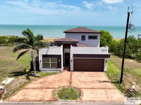 1614 N Shore Dr, Port Isabel, TX 78578