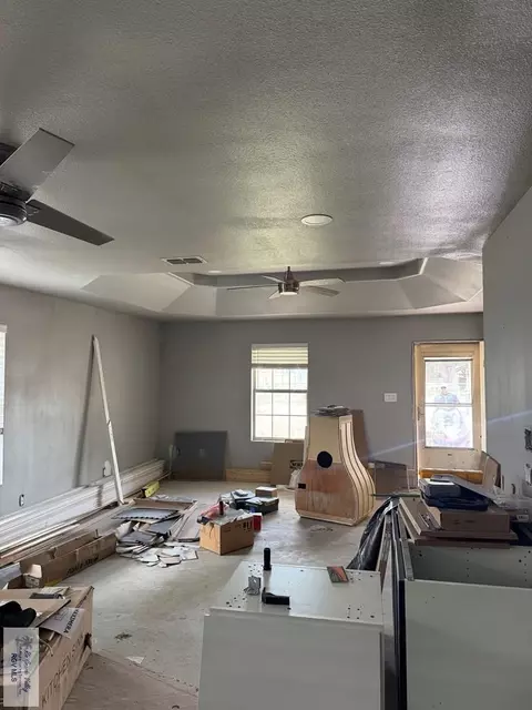 Living - 302 E Cano St, Edcouch, TX 78538 photo 1 of 1