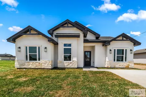 33659 Hugo St, Los Fresnos, TX 78566