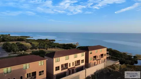 48157 State Highway 100 UNIT 3, Port Isabel, TX 78578