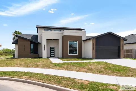 4712 River Oak Cir, Brownsville, TX 78520