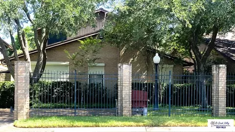 105 E Austin Ave, Harlingen, TX 78550