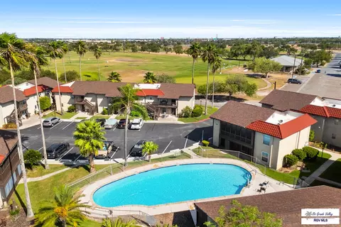 1001 Golf Course Dr #J-5, Harlingen, TX 78552