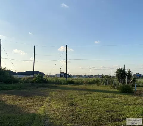 31253 Laureles Cir, Los Fresnos, TX 78566