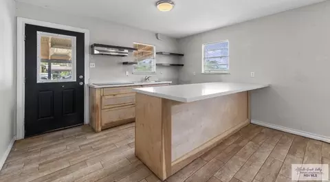 30358 Roberta Cir, Los Fresnos, TX 78566