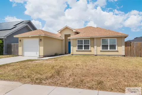 8508 Blue Sage Dr, Brownsville, TX 78526