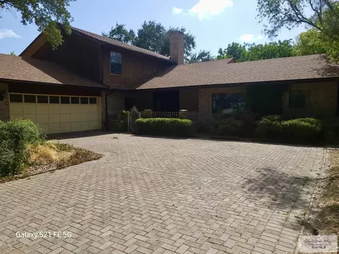 2505 Jacaranda Dr #4, Harlingen, TX 78550