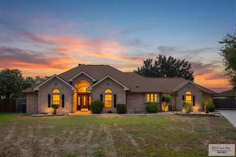 8326 Lago Dr, Harlingen, TX 78552