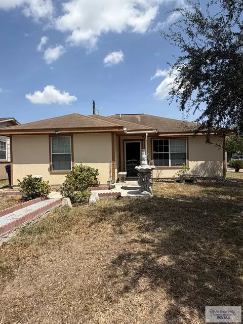 903 N Vermont Ave, Mercedes, TX 78570
