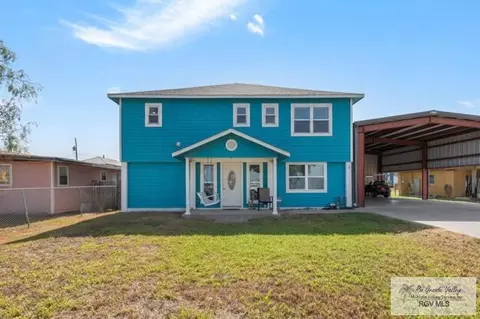 1034 E Port Dr, Port Mansfield, TX 78598