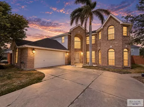 2784 Woodside Dr, Brownsville, TX 78526