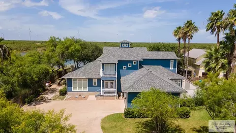35001 Pelican Pointe Dr, Rio Hondo, TX 78583