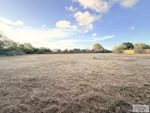 7585 N Halo Ave, Brownsville, TX 78520
