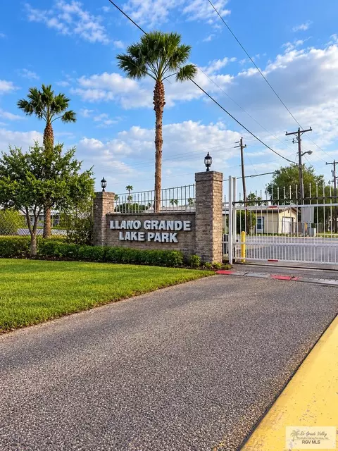 3057 Guadalajara Ave, Mercedes, TX 78570