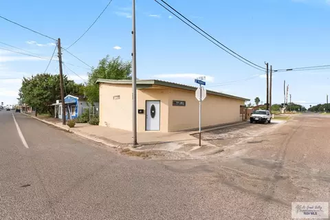 293 N 7th St, Raymondville, TX 78580