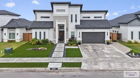 5757 Woods Country Ave, Brownsville, TX 78526