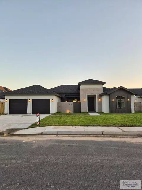 5912 Willow Palm Ct, Brownsville, TX 78526