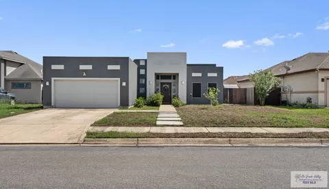 6628 Woodlands Ave, Brownsville, TX 78526
