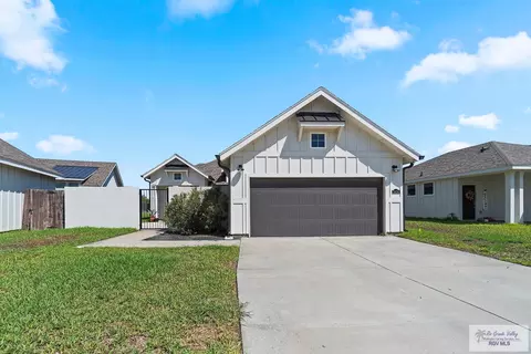 2424 Grove Ln, Brownsville, TX 78526