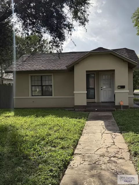 805 S Texas St, Mercedes, TX 78570