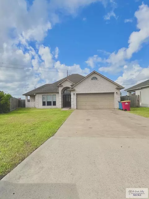 24 Michoacan Ct, Brownsville, TX 78526