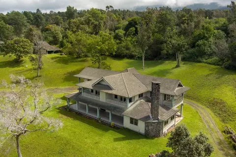 1 Pueo Rd, Holualoa, HI 96725