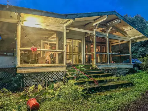 757 Kealakai St, Hilo, HI 96720