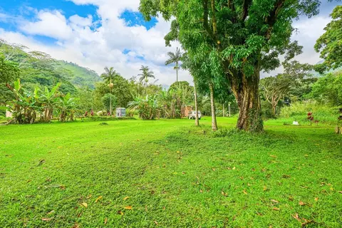 Wahina Powerhouse Rd, Hanalei, HI 96722