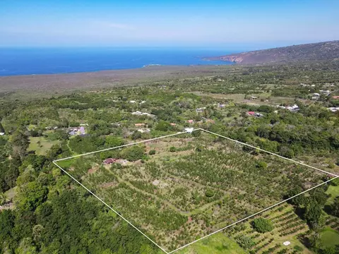 84-5180 Hawaii Belt Rd, Captain Cook, HI 96704