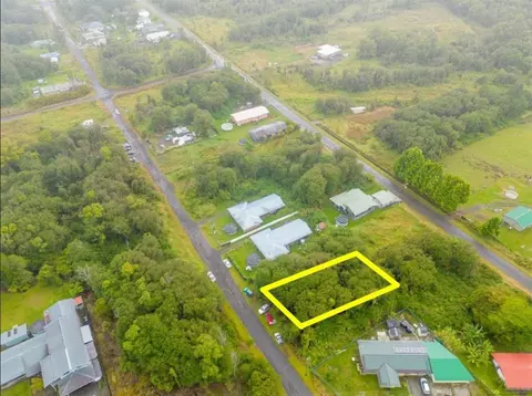 4211 Hulu St, Mountain View, HI 96771