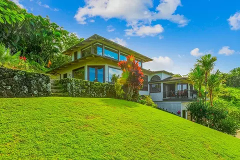 3235 Kalihiwai Rd, Kilauea, HI 96754