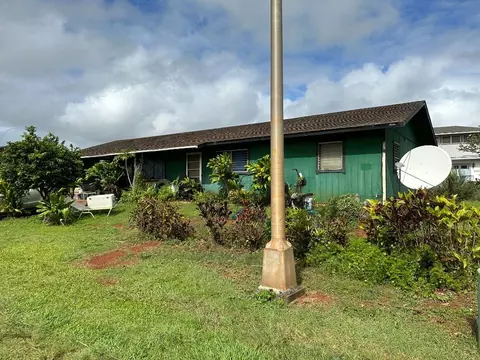 5295 Kahala St, Kapaa, HI 96746