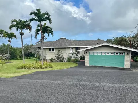 94-1851 Wakea Ave, Naalehu, HI 96772