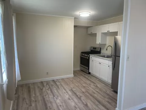 485 Waianuenue Ave #110A, Hilo, HI 96720