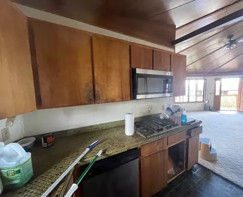 Kitchen - 126 W Kinai Pl, Hilo, HI 96720 photo 1 of 1